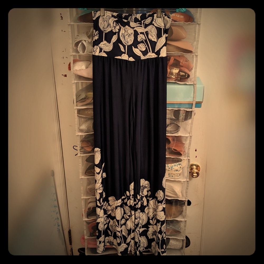 NWOT Wide Leg Silky Pants
